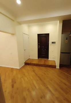 Satılır yeni tikili 3 otaqlı 80 m², İnşaatçılar m.-5