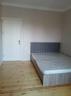 İcarə köhnə tikili 2 otaqlı 60 m², İnşaatçılar m.-7 İcarə köhnə tikili 2 otaqlı 60 m², İnşaatçılar m.-7