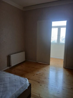 İcarə köhnə tikili 2 otaqlı 60 m², İnşaatçılar m.-6 İcarə köhnə tikili 2 otaqlı 60 m², İnşaatçılar m.-6