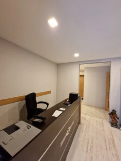 İcarə ofis 4 otaqlı 138 m²,  Nərimanov-8
