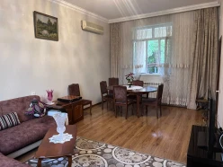 Satılır ev/villa 8 otaqlı 250 m²,  Bakıxanov-2