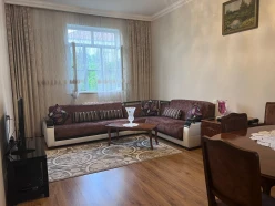 Satılır ev/villa 8 otaqlı 250 m²,  Bakıxanov-3