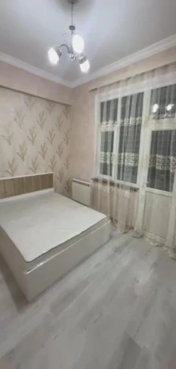 Satılır yeni tikili 3 otaqlı 65 m², İnşaatçılar m.-16