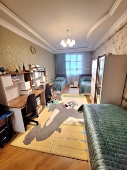 Satılır yeni tikili 3 otaqlı 107 m²,  Qara Qarayev m.-7