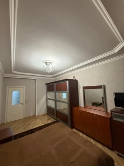 İcarə yeni tikili 2 otaqlı 77 m²,  Memar Əcəmi m.-4