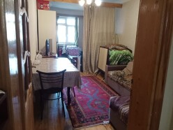 Satılır köhnə tikili 1 otaqlı 34 m²,  Bakıxanov-4