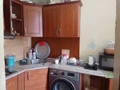 Satılır köhnə tikili 1 otaqlı 34 m²,  Bakıxanov-3
