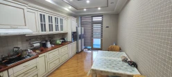 Satılır yeni tikili 3 otaqlı 150 m², Gənclik m.-9