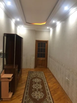 Satılır yeni tikili 2 otaqlı 91 m², Azadlıq prospekti m.-2