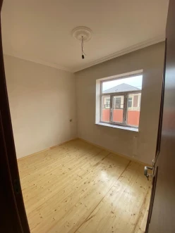 Satılır ev/villa 2 otaqlı 120 m², Binə q.-8