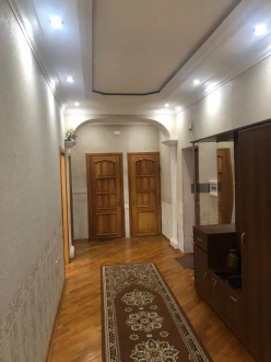 Satılır yeni tikili 2 otaqlı 91 m², Azadlıq prospekti m.-4