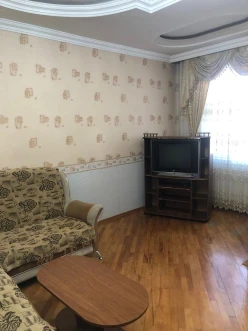 Satılır yeni tikili 2 otaqlı 91 m², Azadlıq prospekti m.-5