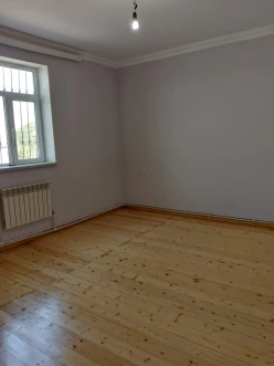 Satılır ev/villa 4 otaqlı 140 m², Azadlıq prospekti m.-9