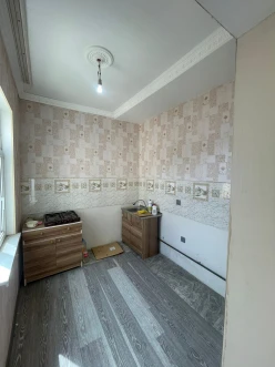 Satılır ev/villa 2 otaqlı 50 m², Azadlıq prospekti m.-9