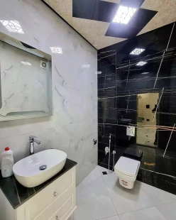 Satılır yeni tikili 3 otaqlı 132 m², Neftçilər m.-8