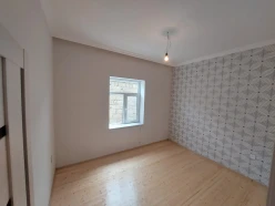 Satılır ev/villa 4 otaqlı 200 m², Binə q.-6