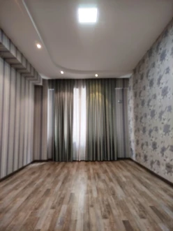 Satılır yeni tikili 2 otaqlı 70 m², Xırdalan-3