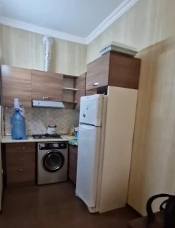 İcarə yeni tikili 2 otaqlı 45 m²,  İnşaatçılar m.-4
