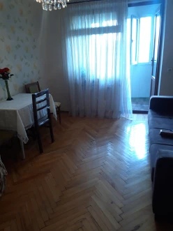 İcarə köhnə tikili 2 otaqlı 52 m²,  Nəriman Nərimanov m.-2