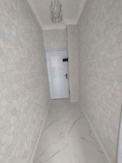 Satılır köhnə tikili 2 otaqlı 45 m², Azadlıq prospekti m.-13