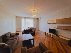 İcarə yeni tikili 4 otaqlı 180 m², Gənclik m.-2