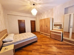 İcarə yeni tikili 4 otaqlı 180 m², Gənclik m.-6