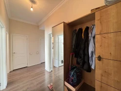 Satılır yeni tikili 3 otaqlı 80 m²,  İnşaatçılar m.-5