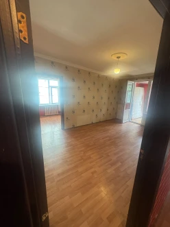 İcarə köhnə tikili 2 otaqlı 60 m²,  İnşaatçılar m.-7