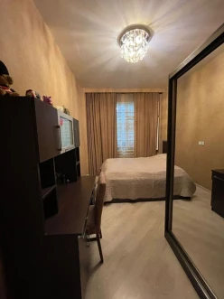 Satılır yeni tikili 2 otaqlı 60 m², Azadlıq prospekti m.-12