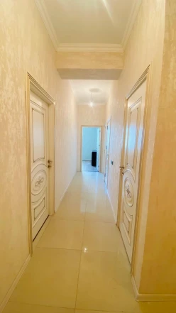 İcarə yeni tikili 3 otaqlı 82 m², İnşaatçılar m.-5