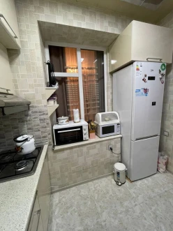 Satılır yeni tikili 2 otaqlı 60 m², Azadlıq prospekti m.-18