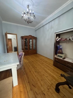 Satılır yeni tikili 2 otaqlı 56 m²,  İnşaatçılar m.-2