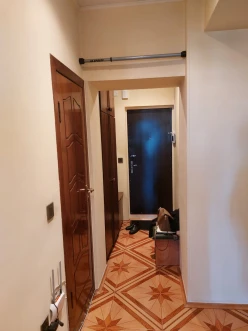 Satılır yeni tikili 2 otaqlı 70 m², İnşaatçılar m.-19