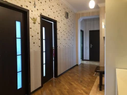 Satılır yeni tikili 3 otaqlı 85 m², İnşaatçılar m.-24