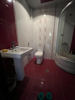 Satılır yeni tikili 3 otaqlı 85 m², İnşaatçılar m.-18