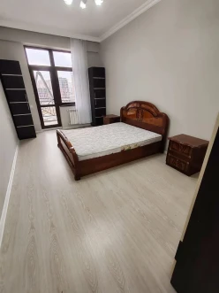 İcarə yeni tikili 2 otaqlı 65 m²,  Nəsimi-2