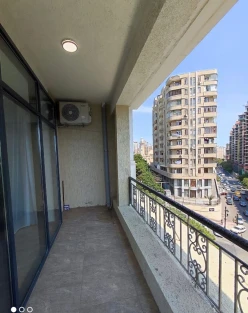 Satılır yeni tikili 2 otaqlı 107 m²,  Nəsimi-18