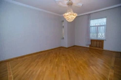Satılır ev/villa 8 otaqlı 684 m², Gənclik m.-15 Satılır ev/villa 8 otaqlı 684 m², Gənclik m.-15