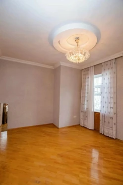 Satılır ev/villa 8 otaqlı 684 m², Gənclik m.-11 Satılır ev/villa 8 otaqlı 684 m², Gənclik m.-11