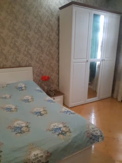 Satılır ev/villa 4 otaqlı 40 m², İnşaatçılar m.-14