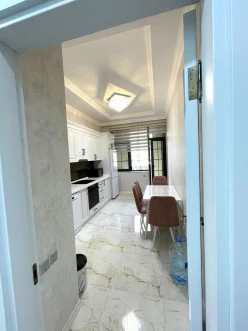 İcarə yeni tikili 3 otaqlı 120 m²,  Yasamal-9
