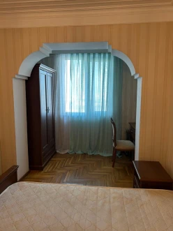 Satılır köhnə tikili 3 otaqlı 90 m²,  Gənclik m.-7