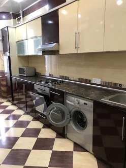 Satılır yeni tikili 3 otaqlı 120 m², Nəriman Nərimanov m.-4