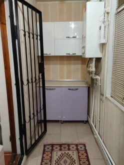 İcarə köhnə tikili 2 otaqlı 60 m²,  İnşaatçılar m.-13