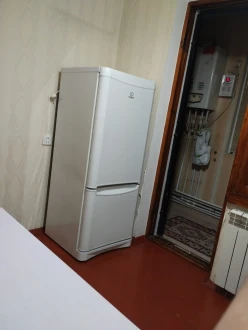 İcarə köhnə tikili 2 otaqlı 60 m²,  İnşaatçılar m.-9