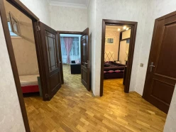İcarə yeni tikili 3 otaqlı 70 m²,  İnşaatçılar m.-2