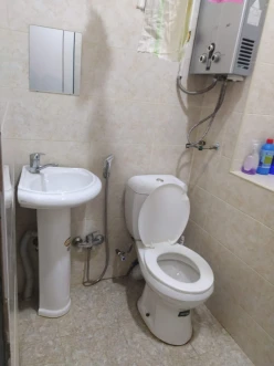 İcarə köhnə tikili 2 otaqlı 50 m²,  Bakıxanov-11