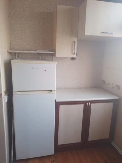 İcarə köhnə tikili 2 otaqlı 55 m²,  İnşaatçılar m.-4