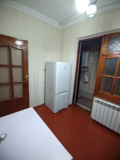 İcarə köhnə tikili 2 otaqlı 60 m²,  İnşaatçılar m.-5