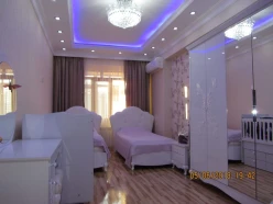 Satılır yeni tikili 4 otaqlı 165 m², Nəriman Nərimanov m.-14 Satılır yeni tikili 4 otaqlı 165 m², Nəriman Nərimanov m.-14